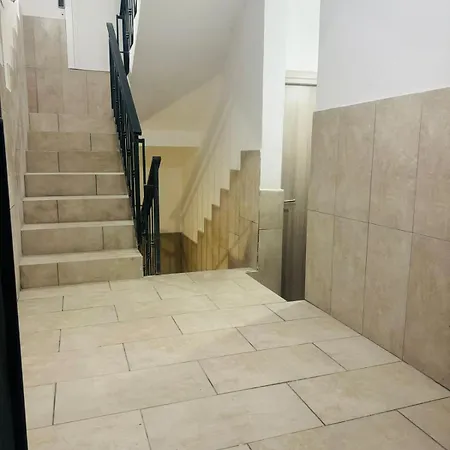 Terrazza Miracoli & 那不勒斯