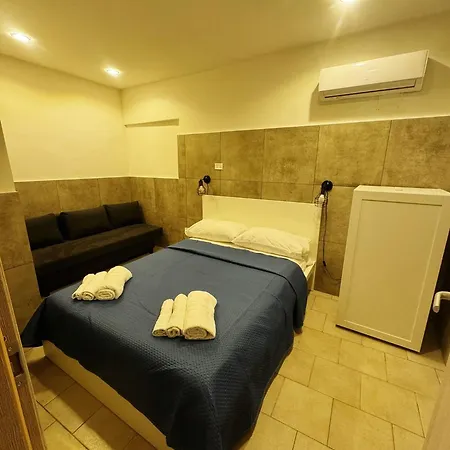 Terrazza Miracoli & 4*